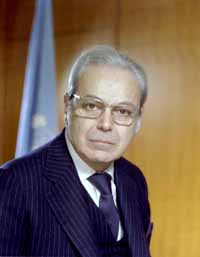 Portrait de l'ancien Secrétaire général Javier Pérez de Cuéllar, 1982-1991